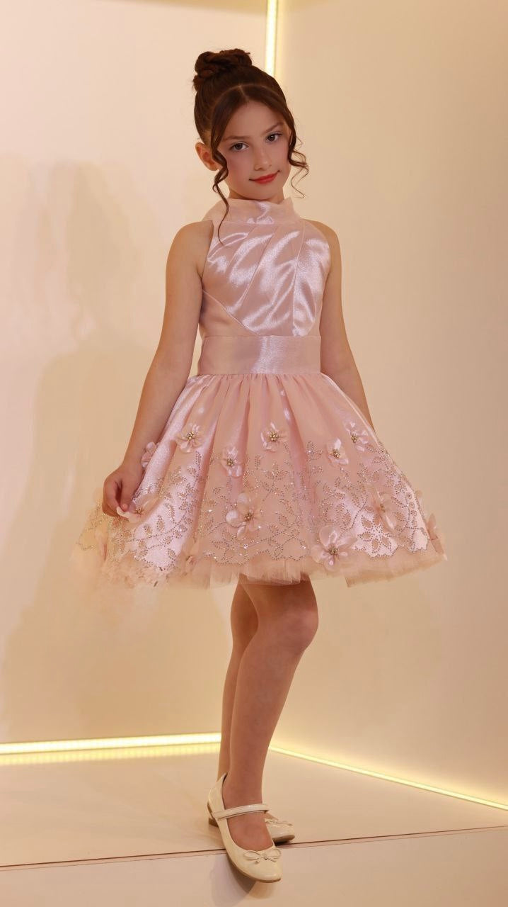 Dress with Veil – 2025 Collection